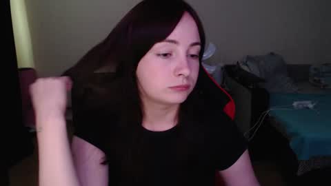 Snapshot of laralianna chatting on 07-02-26, 12:33 Laralianna online show from 07-02-26, 12:33