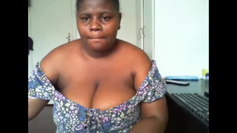 laralovex online show from 12-05-24, 11:38