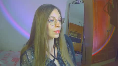 Snapshot of larawintersxxx chatting on 09-23-25, 11:08 larawintersxxx online show from 09-23-25, 11:08