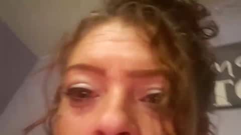 LaReina212418 online show from 10-25-25, 05:15