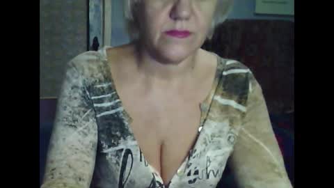 larisaq4ugo24 online show from 01-21-25, 09:36