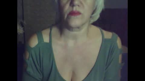 larisaq4ugo24 online show from 09-19-25, 07:25