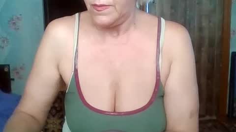 larisaq4ugo24 online show from 07-27-26, 06:53
