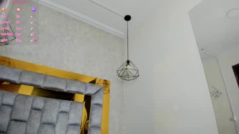 Snapshot of larissa01_ chatting on 11-17-25, 05:57 Lari online show from 11-17-25, 05:57