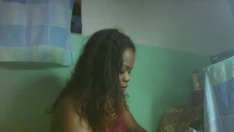 larissa645771 online show from 11-01-25, 08:44