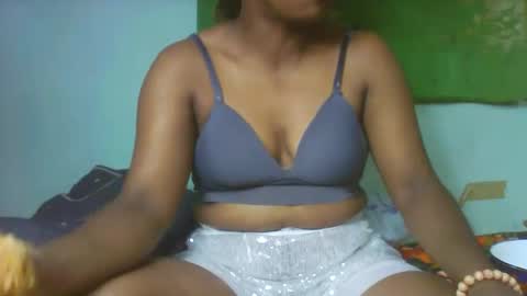 larissa645771 online show from 02-21-26, 09:32