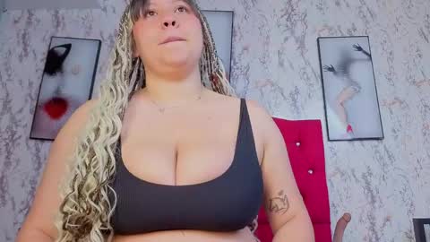 larissa_antonella online show from 04-24-26, 04:04