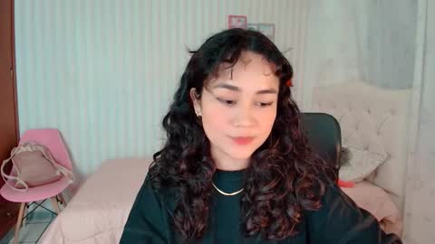 Larissas online show from 09-08-25, 08:52