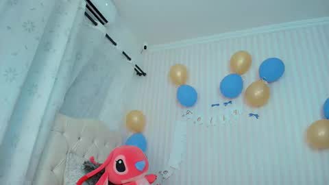 Larissas online show from 10-11-25, 09:02
