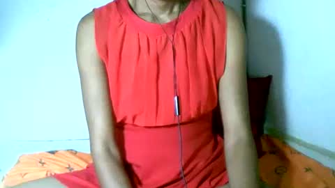 Snapshot of larra27 chatting on 02-16-26, 09:44 Malala online show from 02-16-26, 09:44