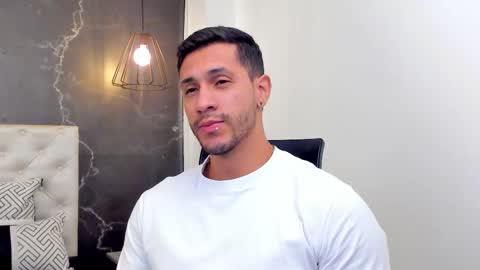 andrew online show from 12-17-25, 01:28