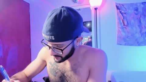 larry_stewart online show from 11-25-25, 04:29