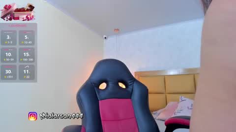 Snapshot of larsonmia chatting on 02-18-25, 12:06 MIA online show from 02-18-25, 12:06