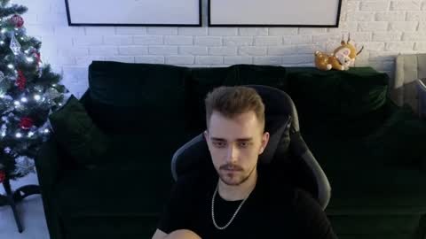 Lars online show from 12-08-24, 04:25