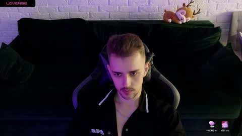 Lars online show from 01-08-25, 04:23