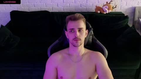 Lars online show from 01-08-25, 07:24