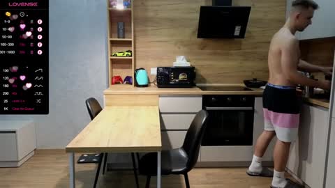 Lars online show from 01-22-25, 07:13