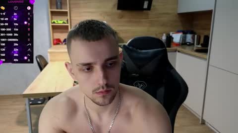 Lars online show from 03-05-25, 11:38