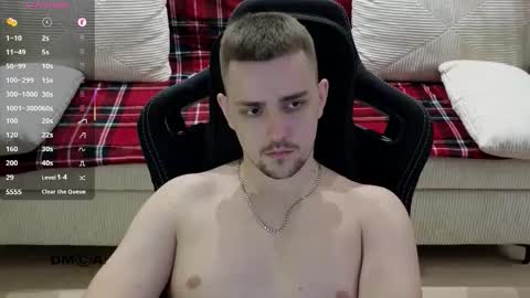 Lars online show from 03-10-26, 12:04