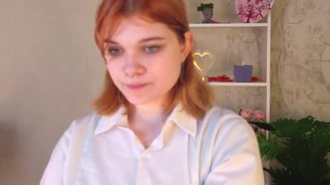 Snapshot of lashawngerdeman chatting on 06-08-26, 03:18 Im Lina nice to meet you here 3 online show from 06-08-26, 03:18