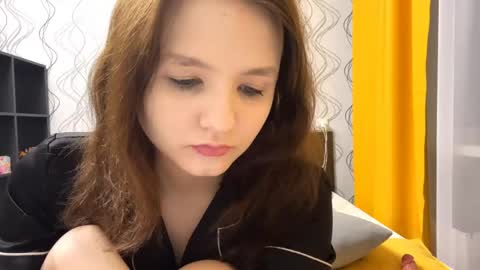 Mila online show from 06-03-26, 07:08
