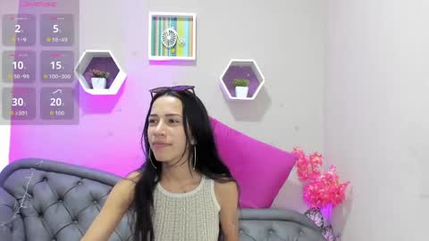 Tania  online show from 04-25-26, 06:38