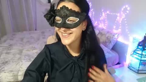 Snapshot of lasolitaauri chatting on 03-24-26, 10:15 Auri online show from 03-24-26, 10:15