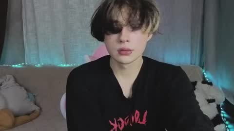 Em0 Slut online show from 07-11-26, 06:43