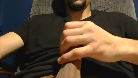 Snapshot of lastinline4 chatting on 03-31-26, 03:23 Lastinline4 online show from 03-31-26, 03:23