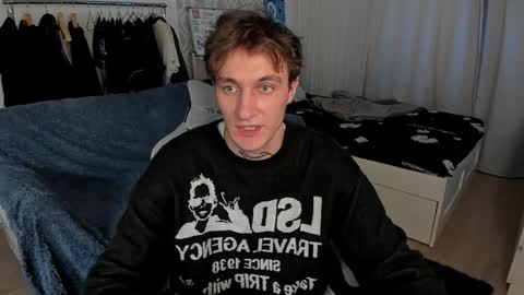 Snapshot of lastnight4you chatting on 12-02-24, 06:09 acie online show from 12-02-24, 06:09