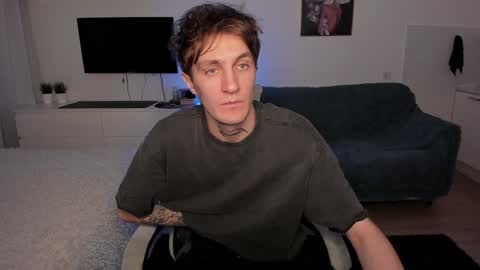 Snapshot of lastnight4you chatting on 12-12-24, 01:32 acie online show from 12-12-24, 01:32