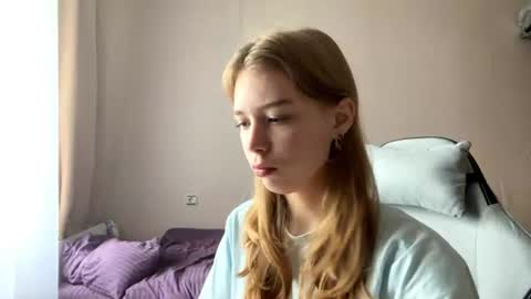Linet online show from 06-19-26, 07:45
