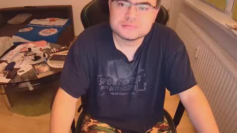 latexboy893 online show from 09-14-25, 05:45