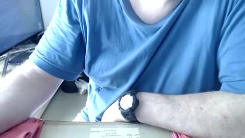 Snapshot of latexloverch71 chatting on 03-05-25, 11:38 Andreas Latexlover online show from 03-05-25, 11:38