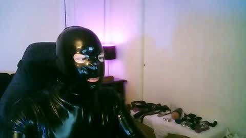 latexminheadroom online show from 09-21-25, 01:40