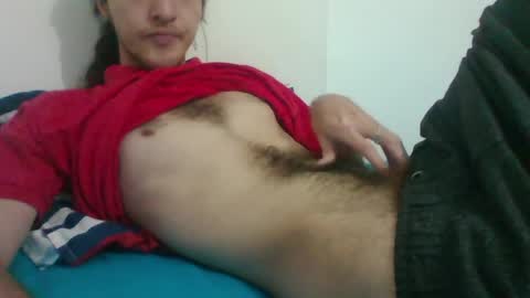 Snapshot of latin_boi6 chatting on 06-08-26, 11:49 Angel online show from 06-08-26, 11:49