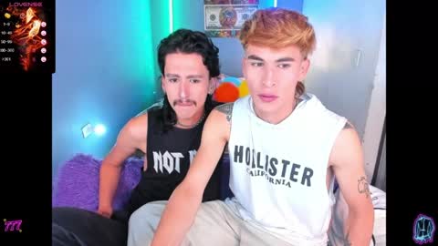 latin_boysxxx_ online show from 04-29-26, 10:16