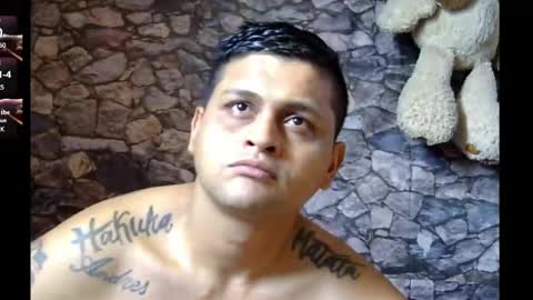 Snapshot of latin_hornycouple chatting on 01-12-25, 06:05 latin_hornycouple online show from 01-12-25, 06:05