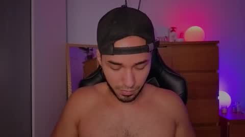  Free OF online show from 10-22-25, 06:57