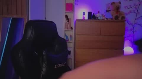  Free OF online show from 03-20-26, 09:47