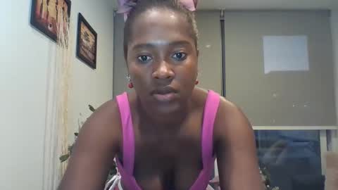 latina033 online show from 03-10-26, 11:21