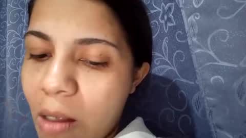 Snapshot of latina1819 chatting on 10-25-25, 04:09 Lore online show from 10-25-25, 04:09