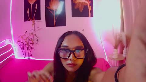 Snapshot of latina_kia chatting on 11-11-25, 01:00 latina_kia online show from 11-11-25, 01:00