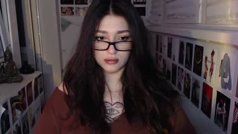 miiiiiiaaaa online show from 01-08-25, 10:58