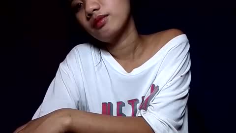 Snapshot of latina_shaine chatting on 06-09-26, 12:00 latina_shaine online show from 06-09-26, 12:00