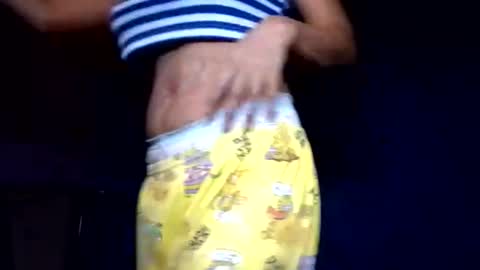 Snapshot of latina_shaine chatting on 06-11-26, 01:05 latina_shaine online show from 06-11-26, 01:05