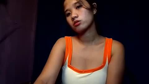 Snapshot of latina_shaine chatting on 06-11-26, 07:06 latina_shaine online show from 06-11-26, 07:06