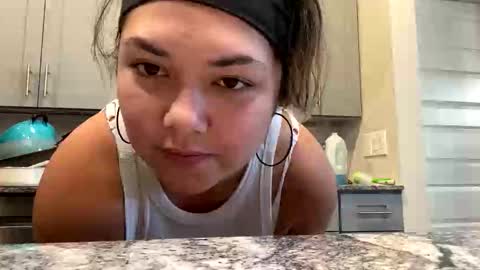 Snapshot of latinachatmami chatting on 11-04-25, 06:07 latinachatmami online show from 11-04-25, 06:07