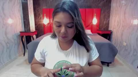 EMMA   online show from 11-24-25, 03:12