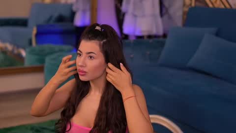 Snapshot of latinaloco chatting on 03-09-25, 06:32 Latina online show from 03-09-25, 06:32